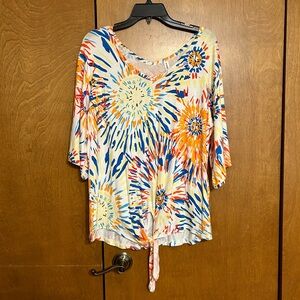 NWOT Bell sleeves tie waist colorful fireworks tunic size L 🎆